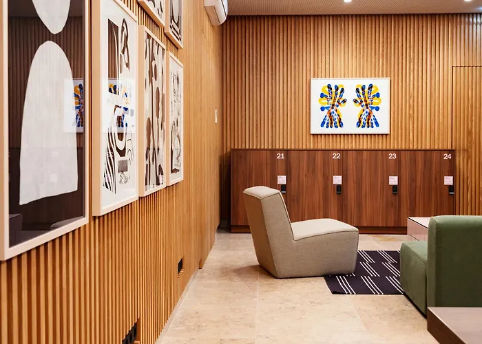 Apartahotel Numa Anjos