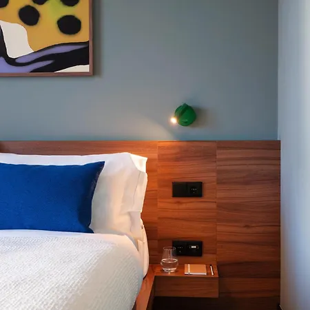Aparthotel Numa Anjos