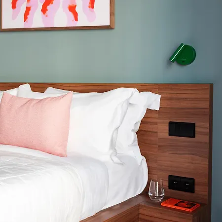 Apartmanhotel Numa Anjos 4*