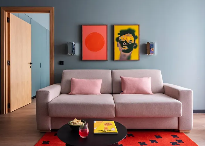 Numa Anjos Aparthotel