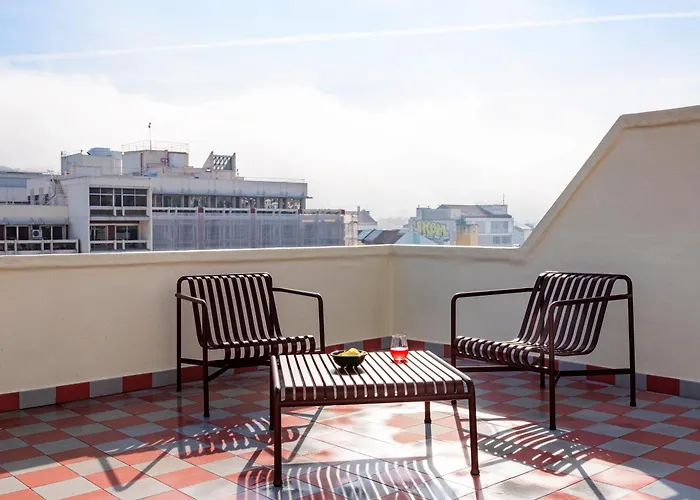 Aparthotel Numa Anjos 4*