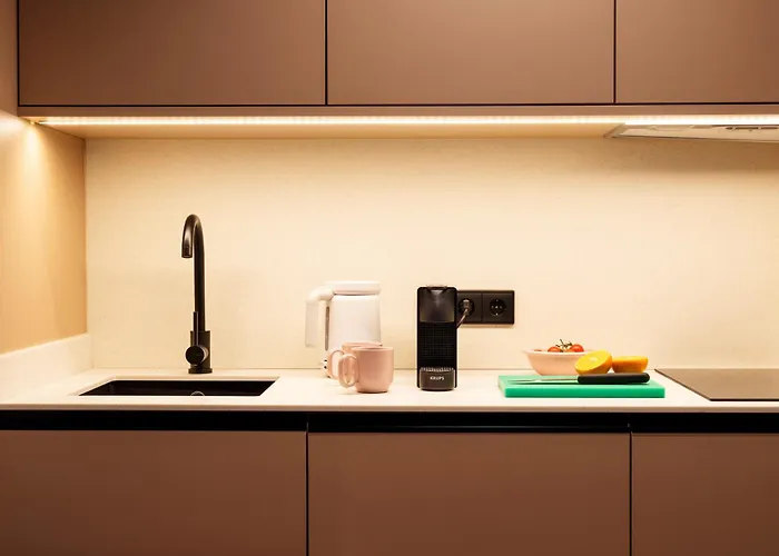 Numa Anjos ליסבון